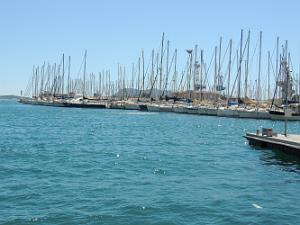 32  Toulon La Rade